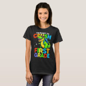 Ready To Crush First Grade 1st Day Of School Dinos Tシャツ (正面フル)