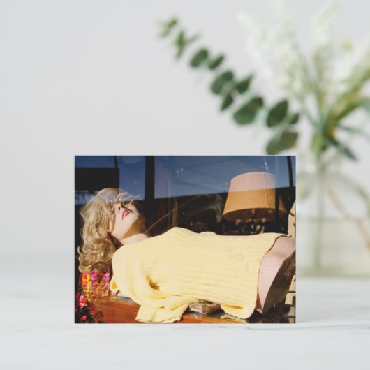 Reclining女性 ポストカード (スタンド正面)