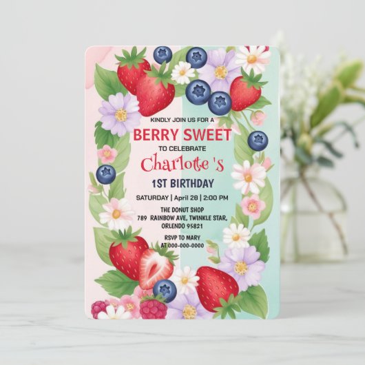 REDストロベリー1st誕生日パーティー 招待状 (スタンド正面)