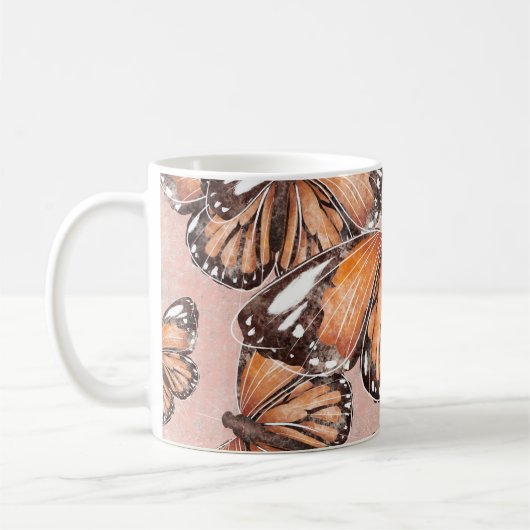 Red Admiral蝶ピンクの背景 コーヒーマグカップ (左)