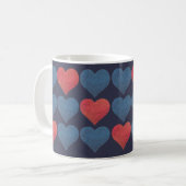 Red and Blue Patterned Hearts コーヒーマグカップ (正面左)