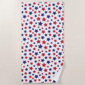 Red and Blue Stars, 4th of July, White Background ビーチタオル (正面)