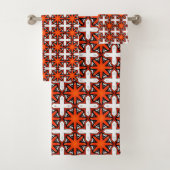 Red and orange geometric pattern Towel バスタオルセット (インサイチュ)
