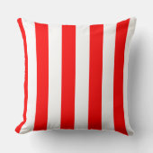 Red and White Cabana Stripes  クッション (正面)