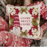 Red and White Gnome for the Holidays Christmas クッション<br><div class="desc">Get in the holiday spirit with this cute watercolor gnome pillow featuring a red and white Nordic gnome with text that says "gnome sweet gnome." The back has a red and white fair isle pattern.</div>