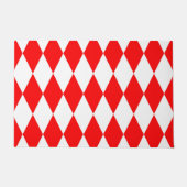 Red and White Harlequin Diamonds Checkers Design  ドアマット (正面)