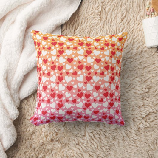 Red and White Hearts Pattern Throw Pillow クッション (ブランケット)