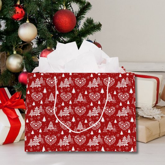 Red and White Scandinavian Heart & Christmas Tree ラージペーパーバッグ