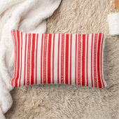 Red and White Striped Throw Pillow ランバークッション (ブランケット)