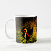 Red and Yellow Awareness Ribbon Grunge Heart Coffe コーヒーマグカップ (左)