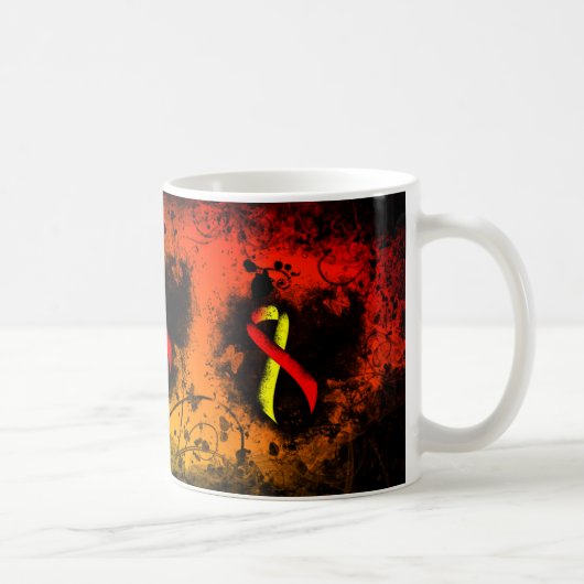 Red and Yellow Awareness Ribbon Grunge Heart Coffe コーヒーマグカップ (右)