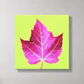 Red Autumn Maple Leaf on Green Floral キャンバスプリント (正面)
