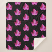 Red Autumn Maple Leaf Pattern on Black Floral シェルパブランケット (正面)