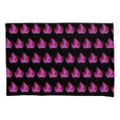 Red Autumn Maple Leaf Pattern on Black Floral 枕カバー (正面左)