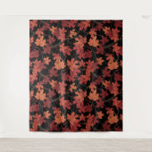 Red Autumn maple leaves on black タペストリー (正面)