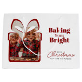 Red Baking Things Bright Christmas Photo Gift Bag ラージペーパーバッグ (正面)