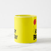 Red Balloon Happy Birthday Yellow Mug ツートーンマグカップ (中央)