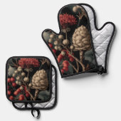 Red Berries and Exotic Seed Pods on Black 鍋つかみ&鍋敷きセット (正面/裏面)