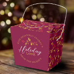 Red berries golden holly leaves Christmas love フェイバーボックス<br><div class="desc">Dark red and shades of gold holly festive favor treat boxes. Reads With heartfelt thanks & holiday love from then personalized with your own family name or company for a festive addition to Christmas tables or holiday party buffets. Other matching items are available and can be created on request. ©...</div>