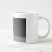 Red & Black Mandelbrot Sphere On Silver Pedestal ジャンボコーヒーマグカップ (右)