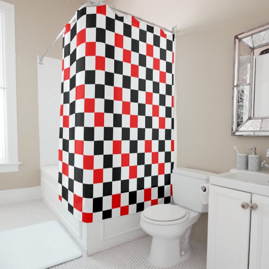 Red Black White Checkered Pattern Design  シャワーカーテン (インサイチュ)
