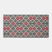 Red Black White Geometric Folk Pattern デスクマット (正面)