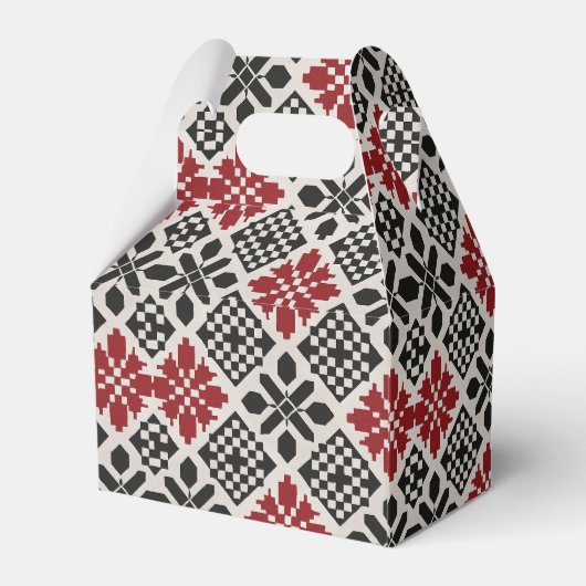 Red Black White Geometric Folk Pattern フェイバーボックス (裏面サイド)