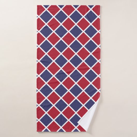 Red Blue White Harlequin Diamond Checker Pattern バスタオル (バスタオル)