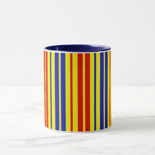 Red Blue Yellow Stripes Pattern Design  マグカップ (中央)