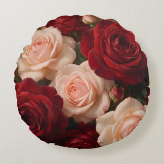 Red & Blush Pink Roses — Romantic Vintage Floral B ラウンドクッション