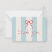 Red Bow & Blue Stripes Baby Shower Thank You ノートカード (正面)
