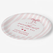 Red Bow Hearts Valentines Baby Shower ペーパープレート (アングル)