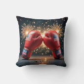Red Boxing Gloves For USA 250th Birthday クッション (正面)
