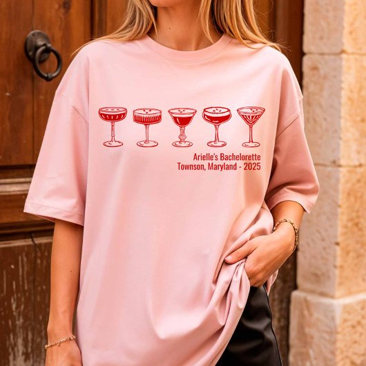 Red Bridesmaid Espresso Martini Bachelorette Tシャツ
