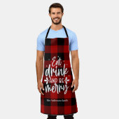 Red Buffalo Plaid“Eat, Drink & Be Merry" エプロン (着用した状態)