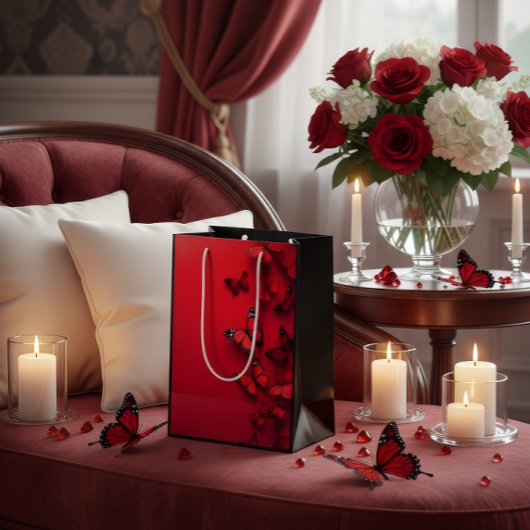 Red Butterfly Valentine’s Gift Bag ミディアムペーパーバッグ