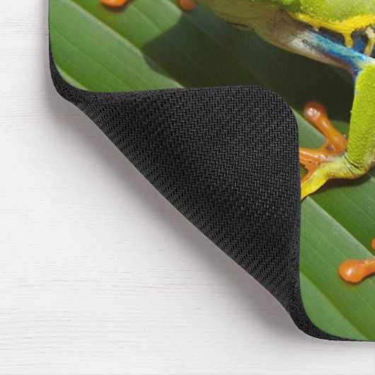 Red eyed tree frog マウスパッド (コーナー)