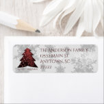 Red Festive Christmas Tree Address Labels ラベル<br><div class="desc">Add a festive touch to your outgoing Christmas Cards this holiday season with a Red Festive Christmas Tree Return Address Labels.  Address label design features a vibrant and festive Christmas tree adorned with falling snowflakes and a holiday greeting. Additional gift and holiday items available with this design as well.</div>
