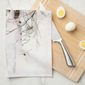 Red Foxes in the Winter Snow (by Wilhelm Kuhnert) キッチンタオル (四つ折り)