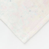 Red Foxes in the Winter Snow (by Wilhelm Kuhnert) フリースブランケット (角)