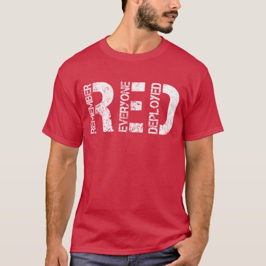 Red Friday軍隊展開済みユーザーを記憶 Tシャツ (正面)