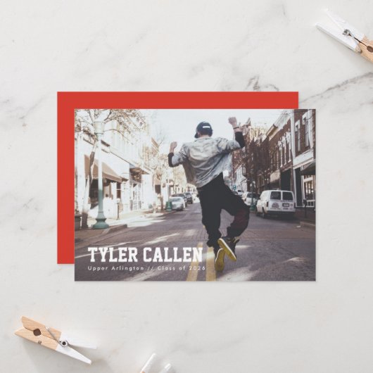 Red Full Photo Grad Announcement 招待状 (正面/裏面インサイチュ)