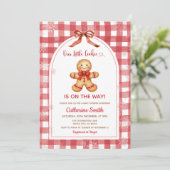 Red Gingham Gingerbread Christmas Baby Shower  招待状 (スタンド正面)