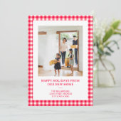 Red Gingham Plaid New Home Moving Christmas Photo シーズンカード (スタンド正面)