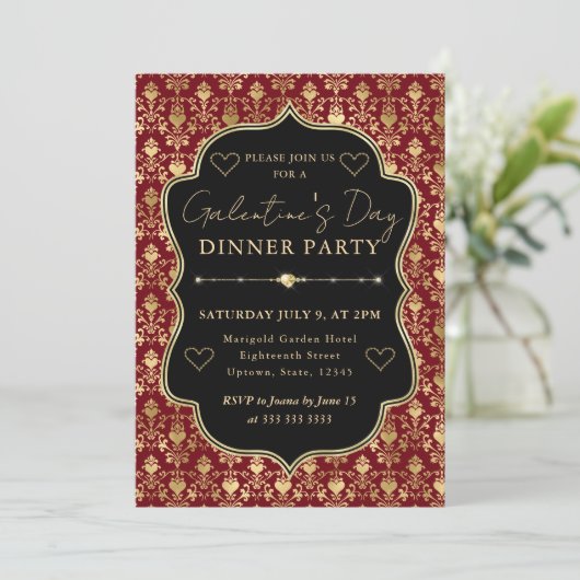 Red & Gold Heart Damask Galentine's Dinner Party 招待状 (スタンド正面)