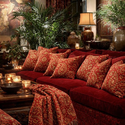 Red & Gold Paisley Designer Pillows - Room Design クッション