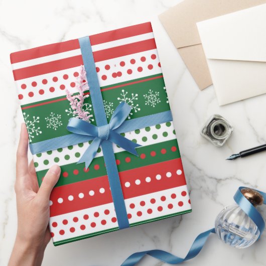 Red Green and Blue Festive Christmas Pattern ラッピングペーパー (ギフト)