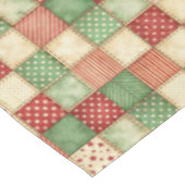 Red Green and Cream Patchwork Quilt Look テーブルクロス (アングル)