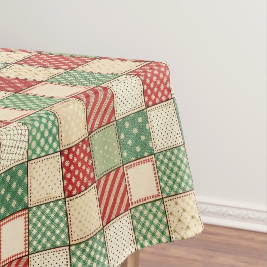 Red Green Cream Rustic Plaid Patchwork Quilt Look テーブルクロス (インサイチュ)