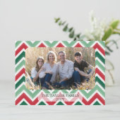 Red Green Zig Zag Chevron Family Photo Christmas シーズンカード (スタンド正面)